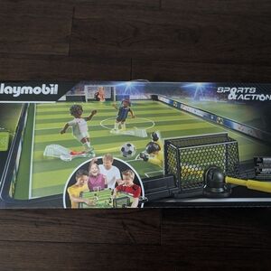 RARE! Playmobil 71120 Soccer Stadium Building Set Full Set Great Condition New.